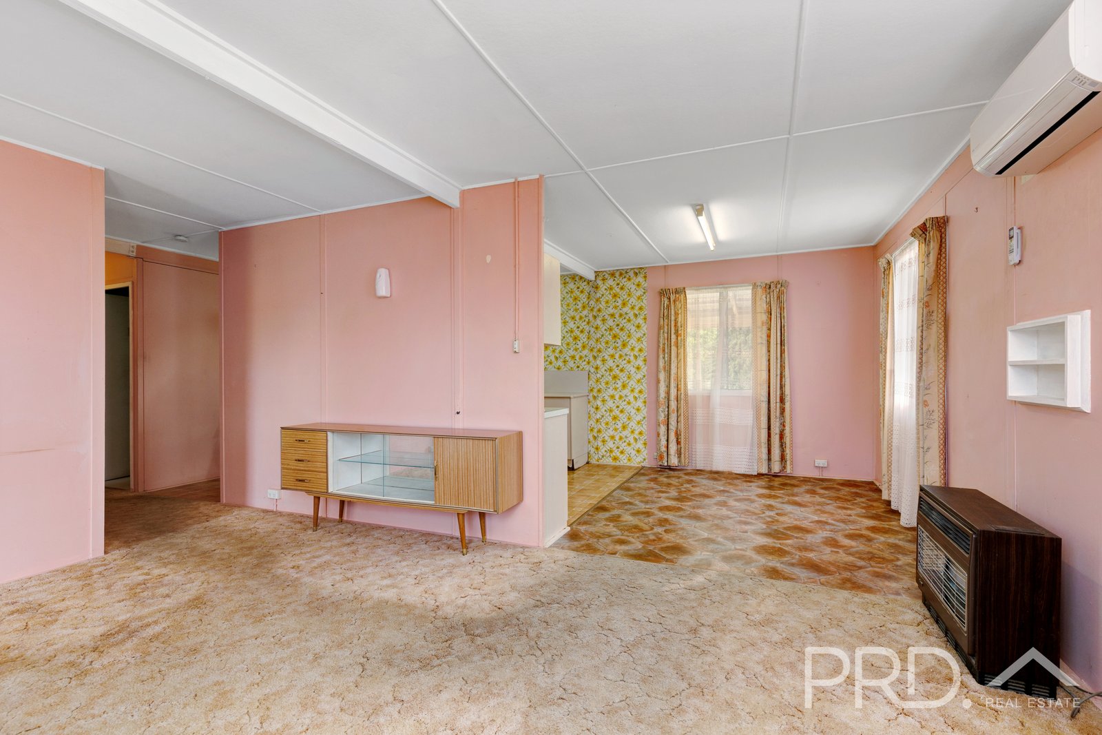 3 Macquarie Street TUMUT 11
