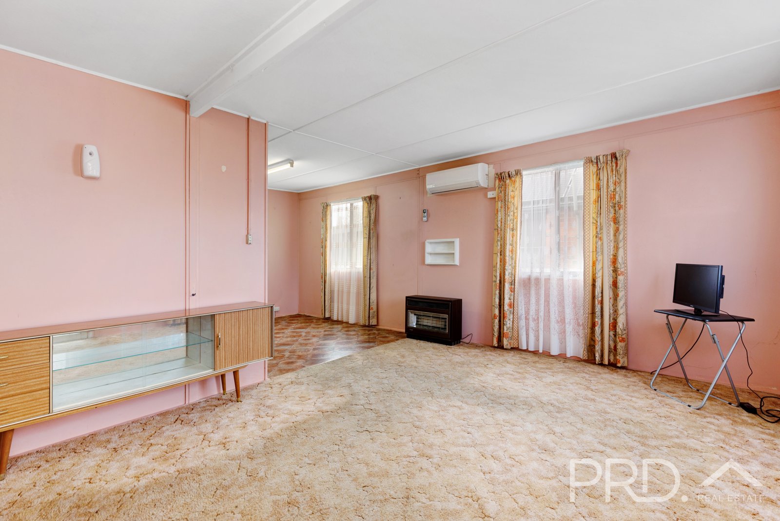 3 Macquarie Street TUMUT 12