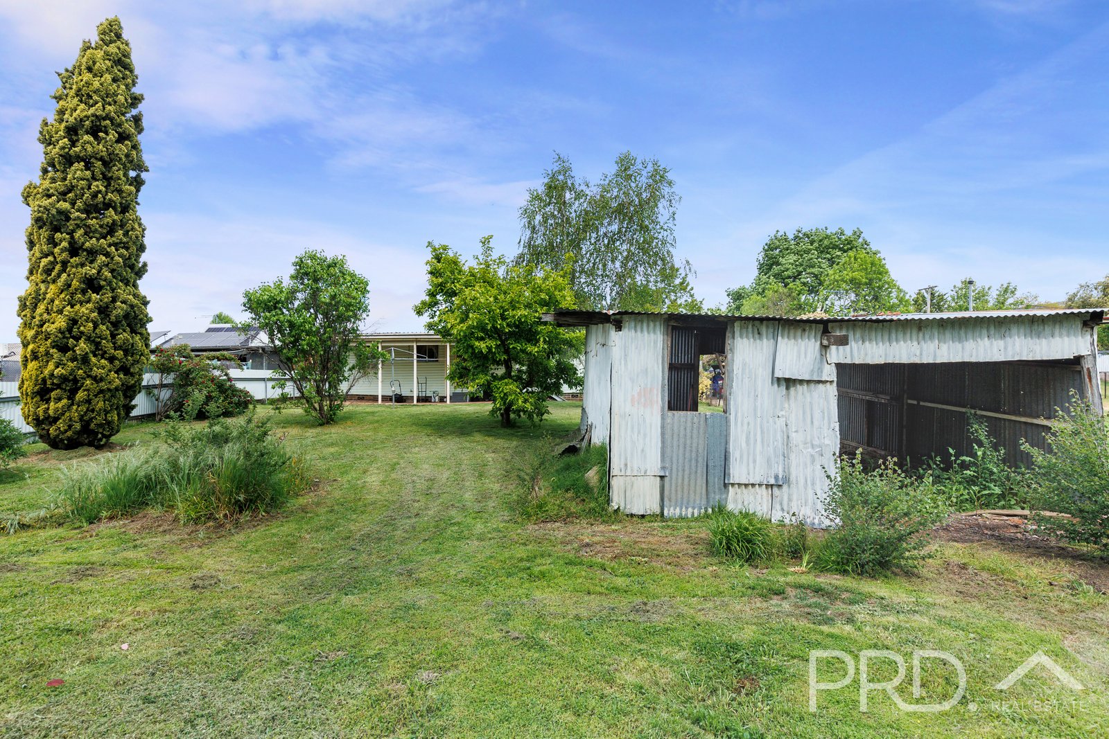 3 Macquarie Street TUMUT 14