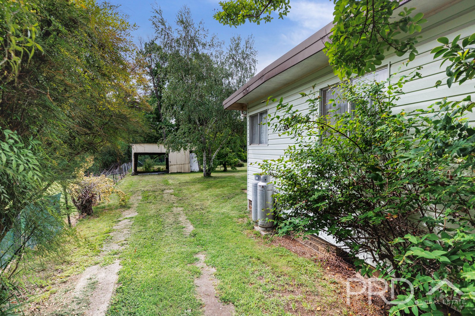 3 Macquarie Street TUMUT 15