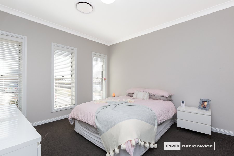 3 Magpie Drive TAMWORTH 5