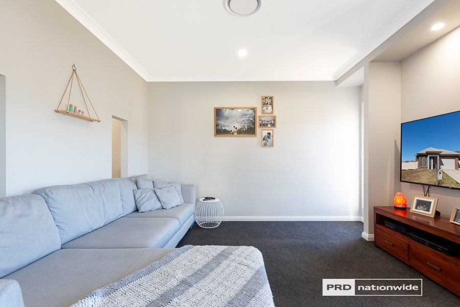 3 Magpie Drive TAMWORTH 14