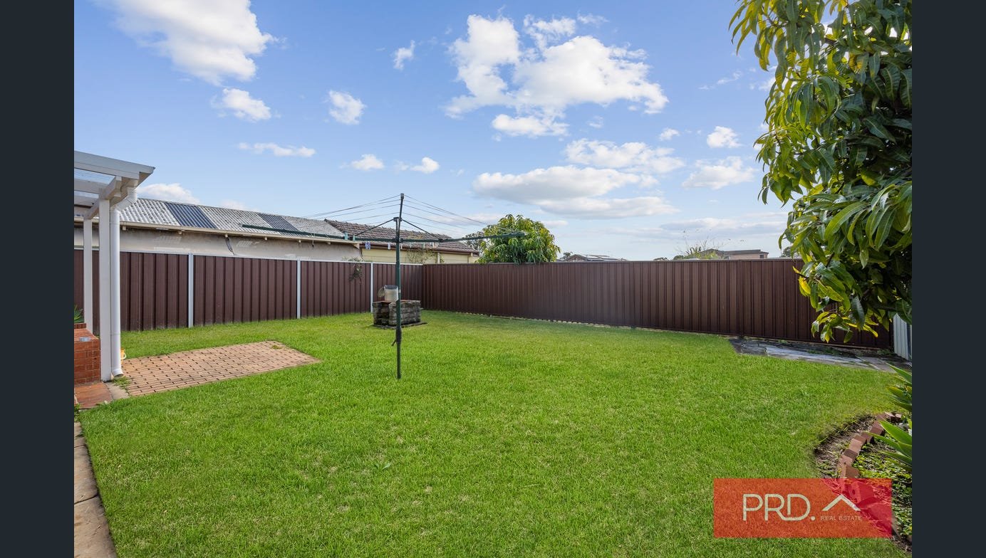 3 Mainsbridge Avenue LIVERPOOL 10