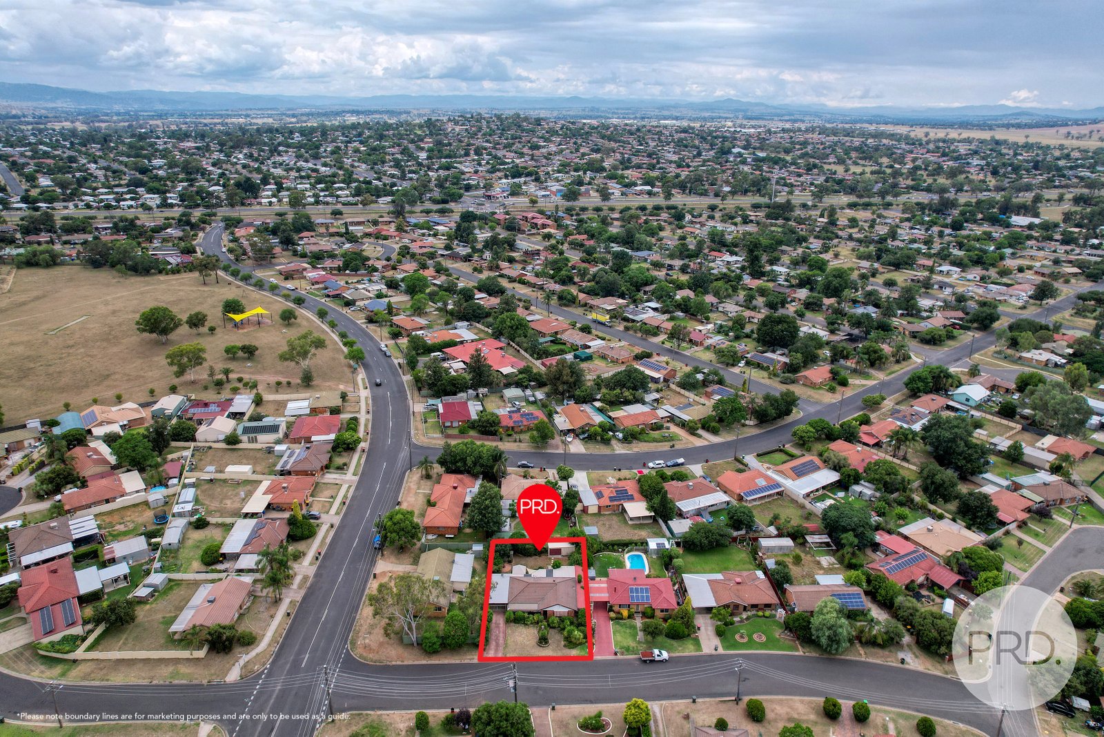 3 Maitland Street TAMWORTH 5