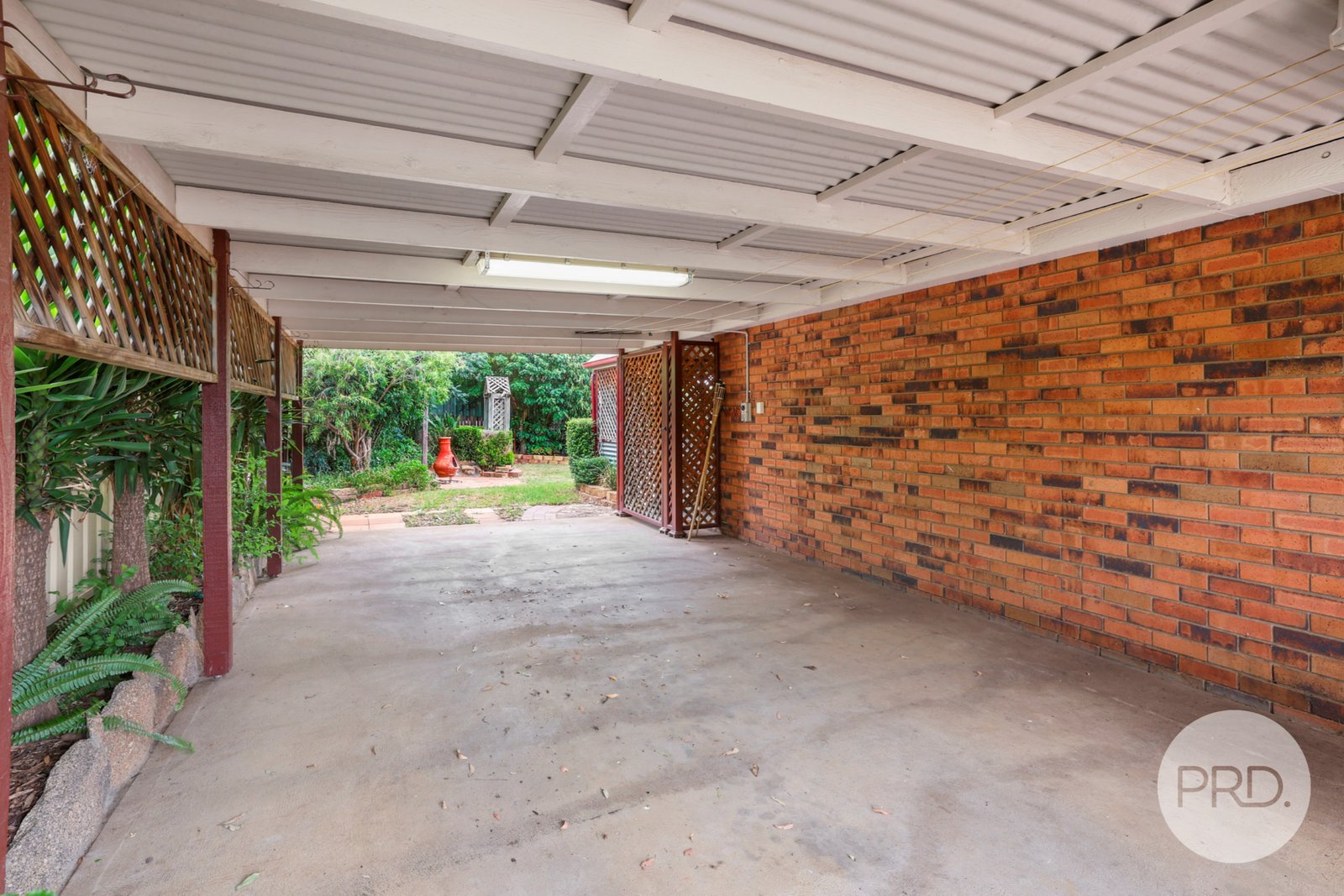 3 Maitland Street TAMWORTH 24