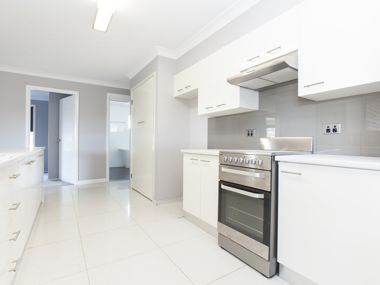 3 Malthus Close THORNTON 4