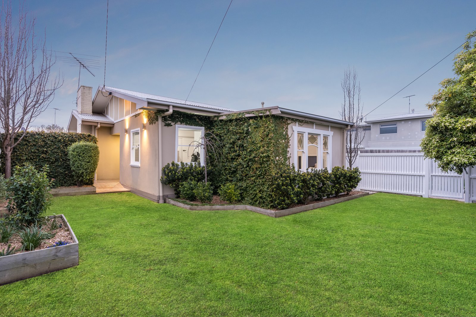 Gallery: 3 Mann Street