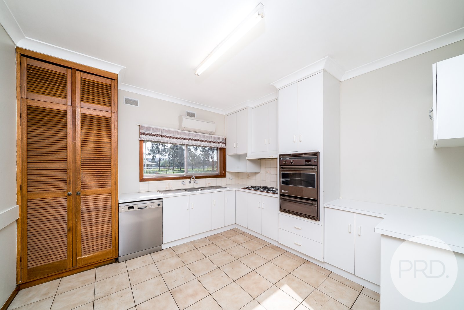 3 Maple Road LAKE ALBERT 3