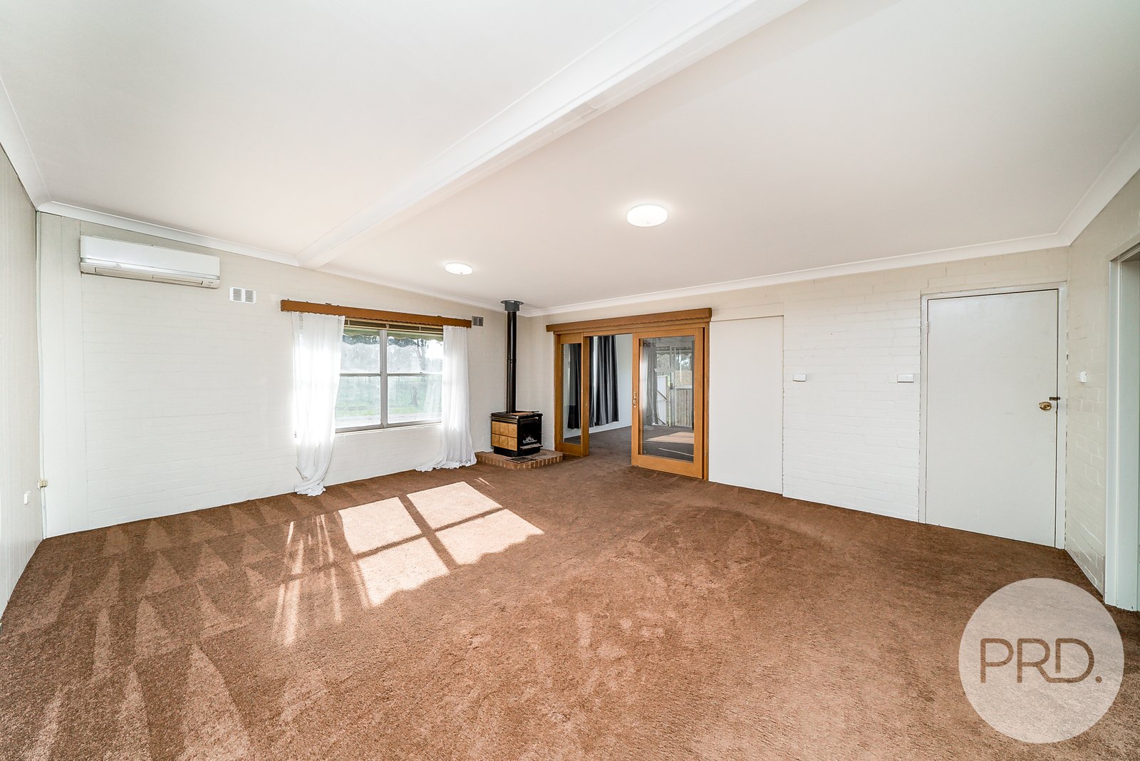 3 Maple Road LAKE ALBERT 4