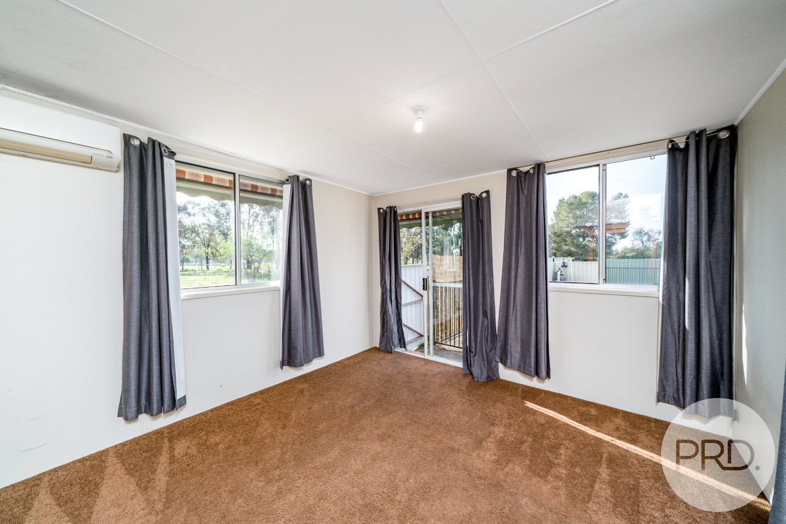 3 Maple Road LAKE ALBERT 5