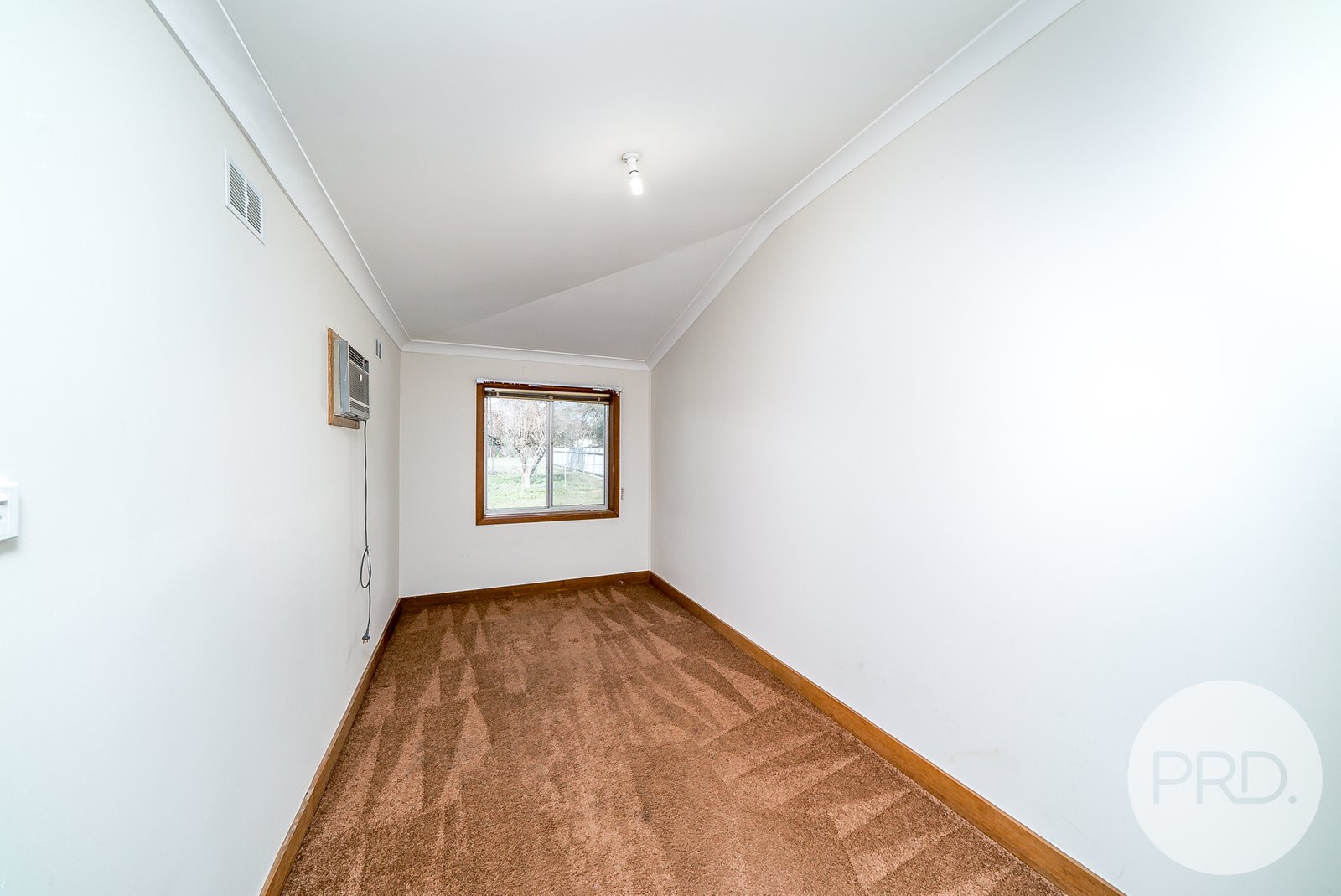 3 Maple Road LAKE ALBERT 8