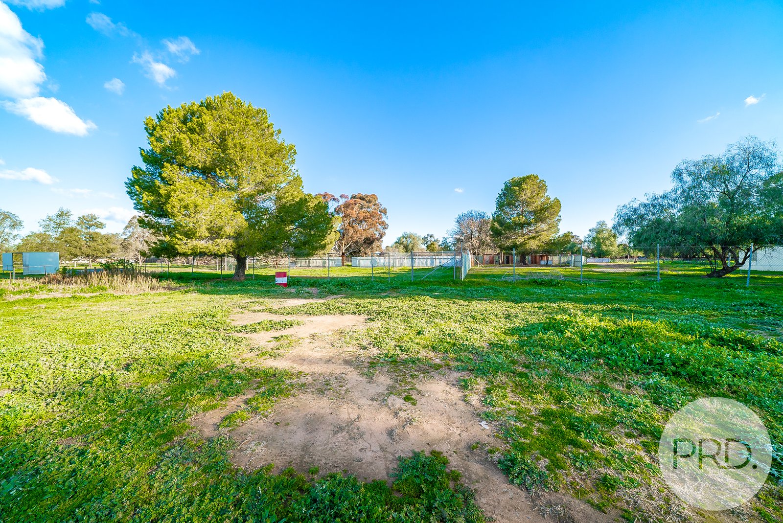 3 Maple Road LAKE ALBERT 16