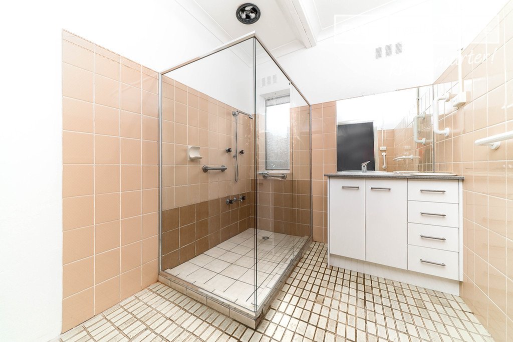 3 Maple Road LAKE ALBERT 6