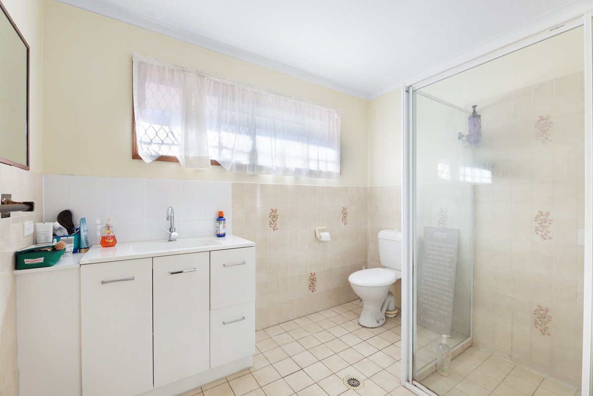 3 Mardella Court MERMAID WATERS 10