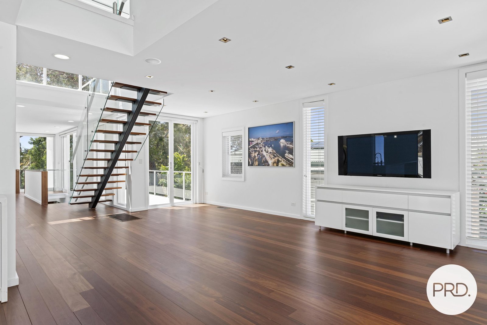 3 Marine Drive OATLEY 8