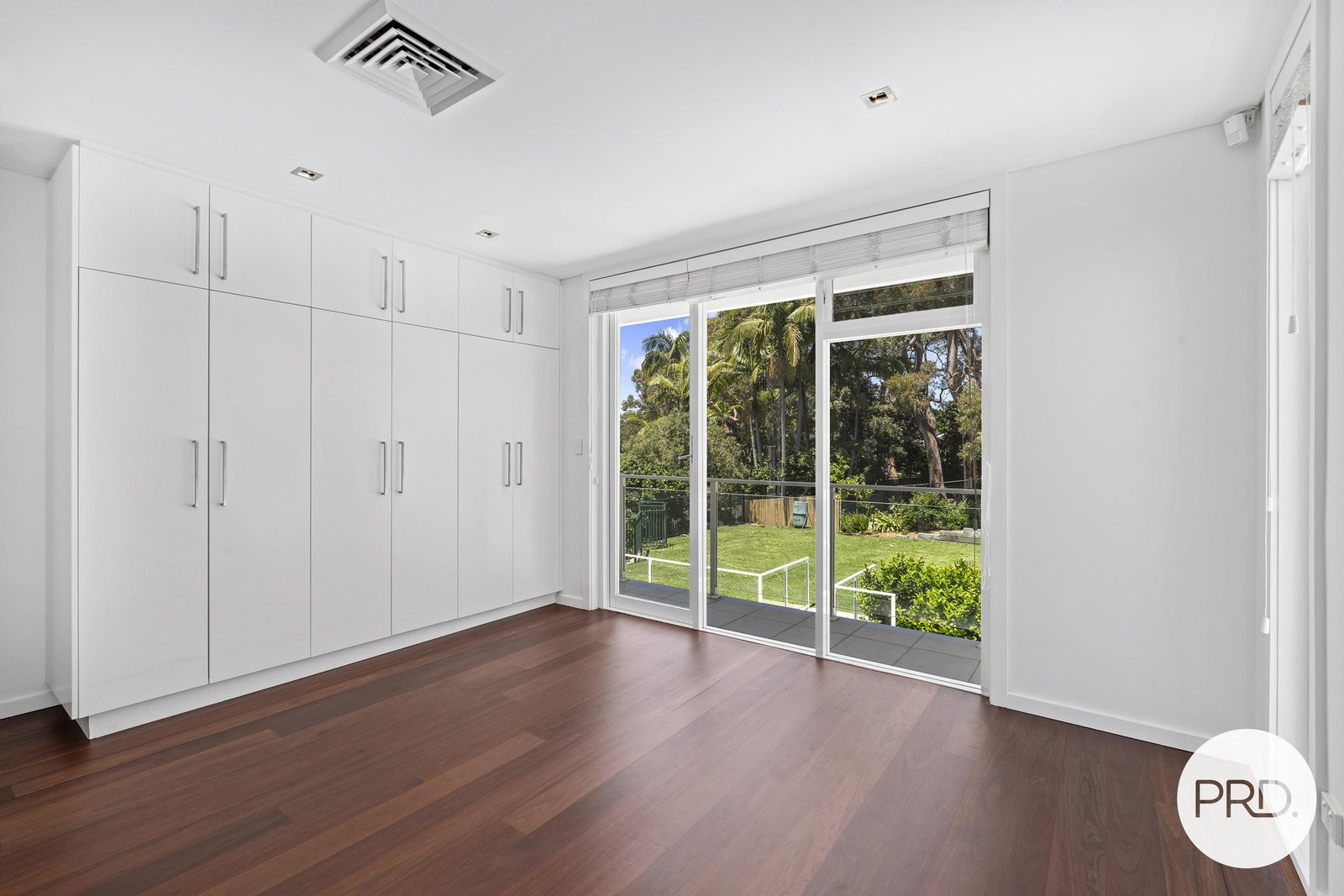 3 Marine Drive OATLEY 21
