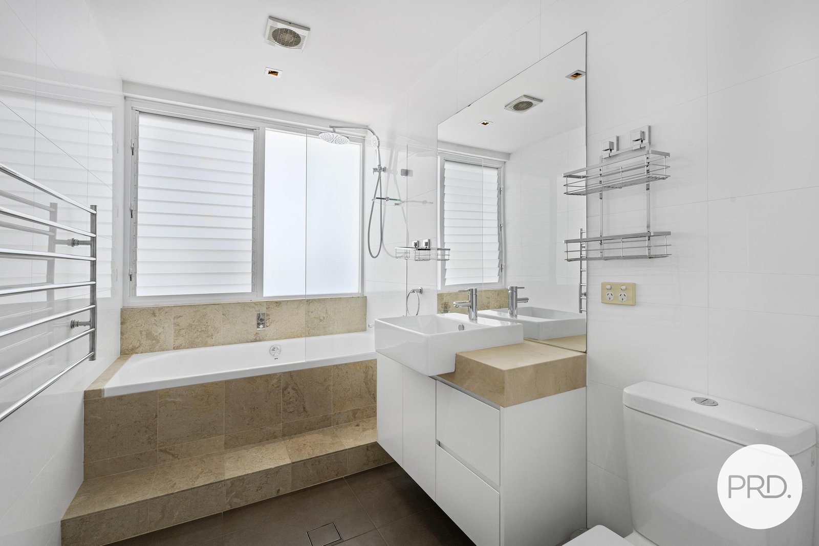 3 Marine Drive OATLEY 23