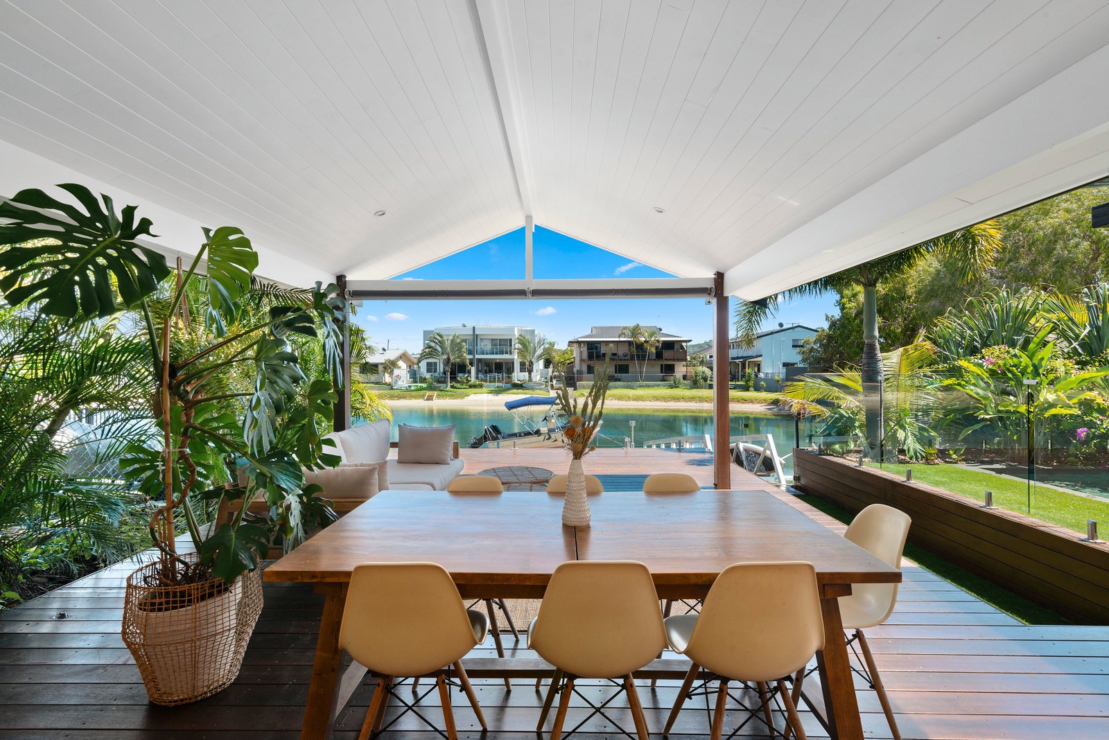 3 Marlin Court PALM BEACH 15