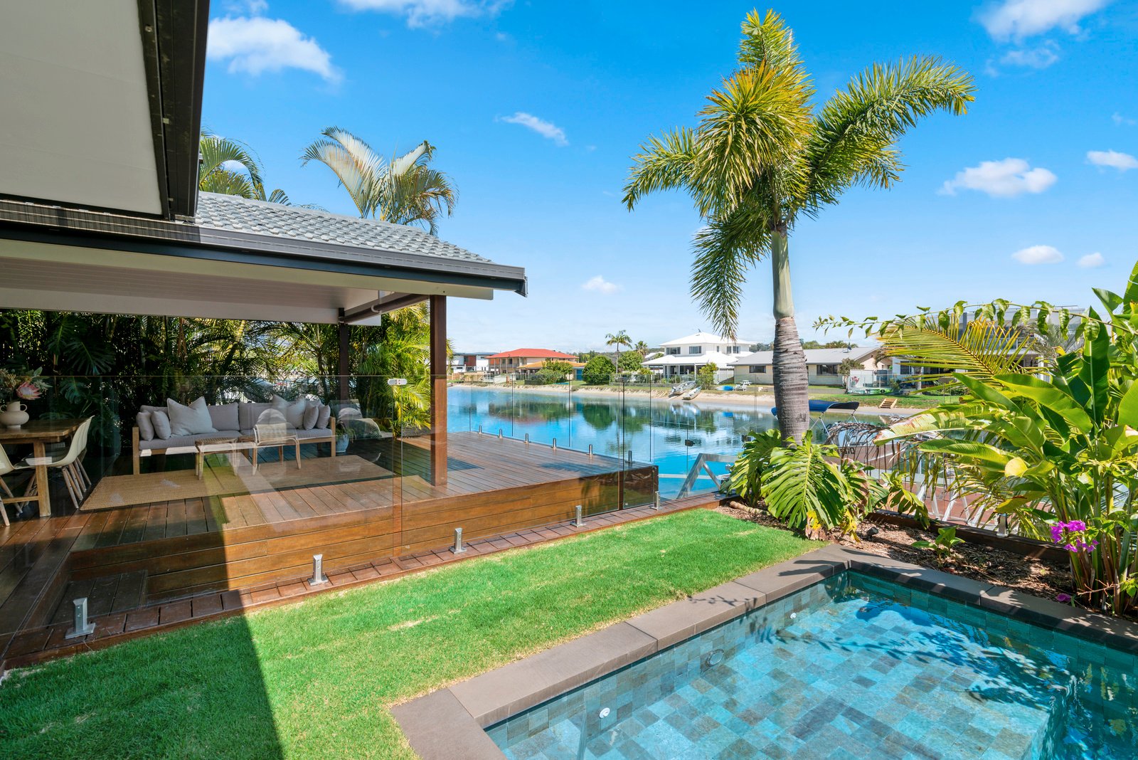 3 Marlin Court PALM BEACH 17