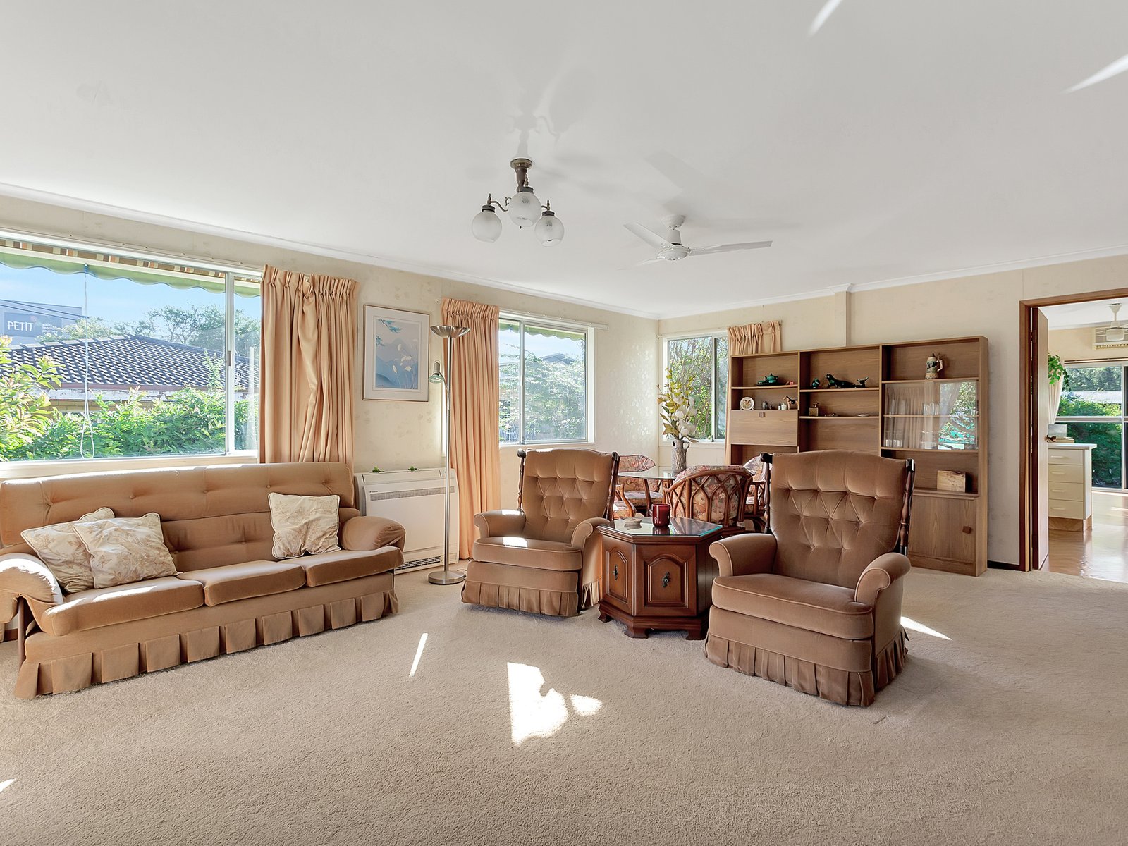 3 Matilda Street BURLEIGH HEADS 4