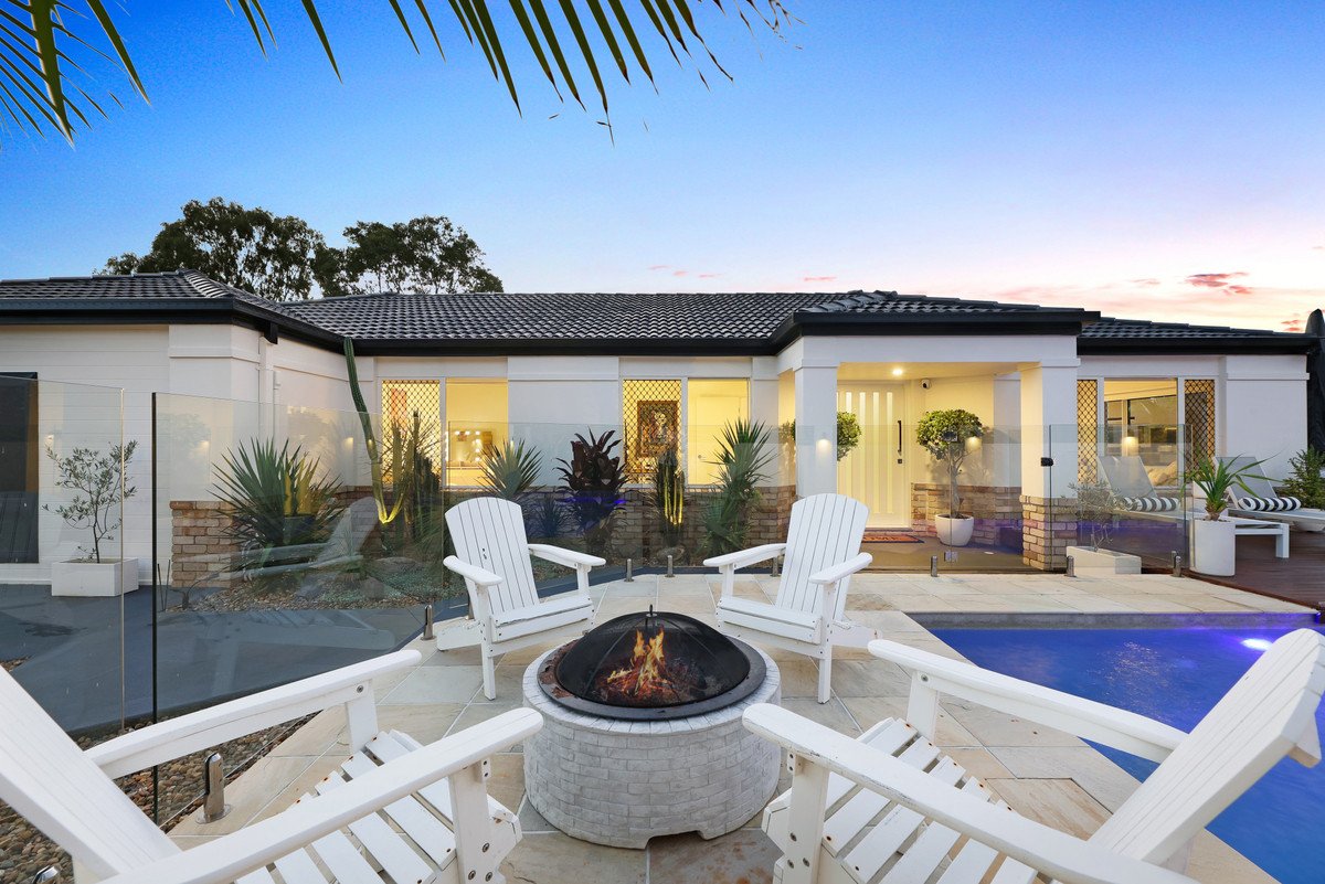 3 Matthew Close Burleigh Heads 2