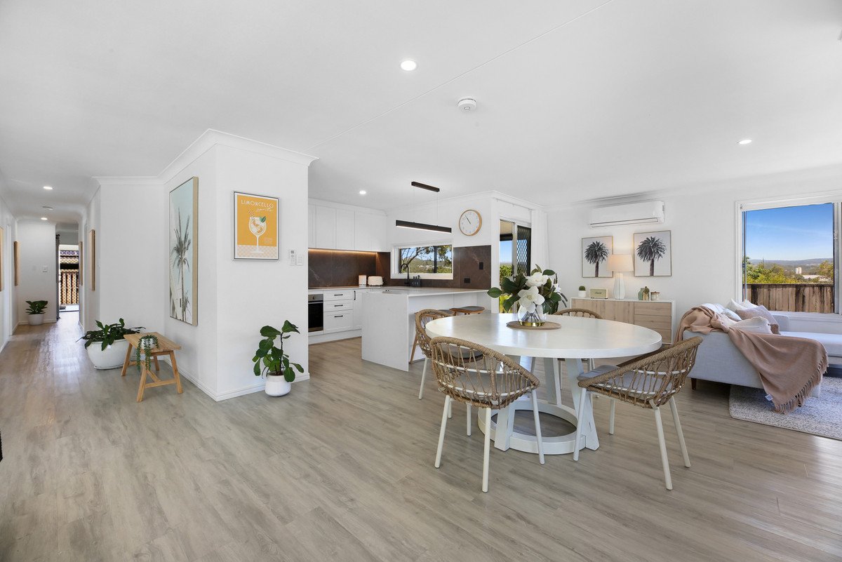 3 Matthew Close Burleigh Heads 12