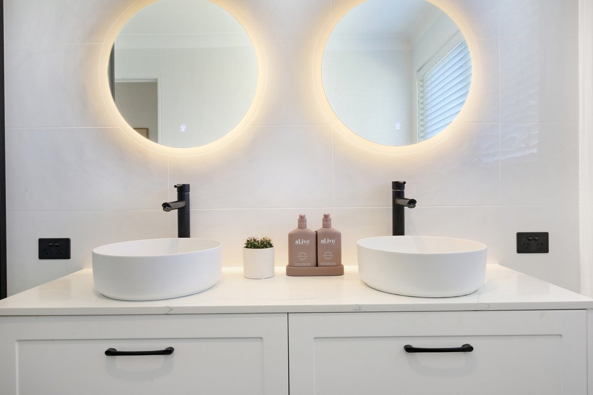 3 Matthew Close Burleigh Heads 21