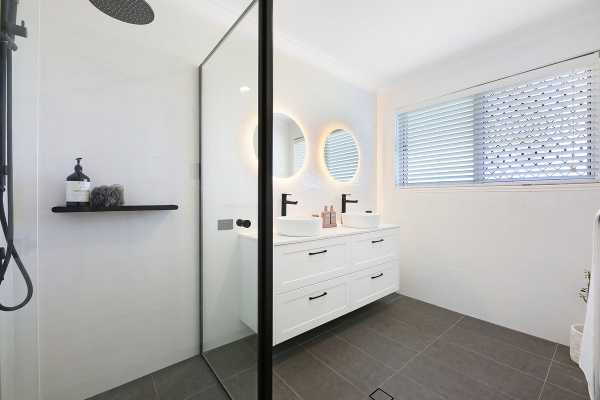 3 Matthew Close Burleigh Heads 22