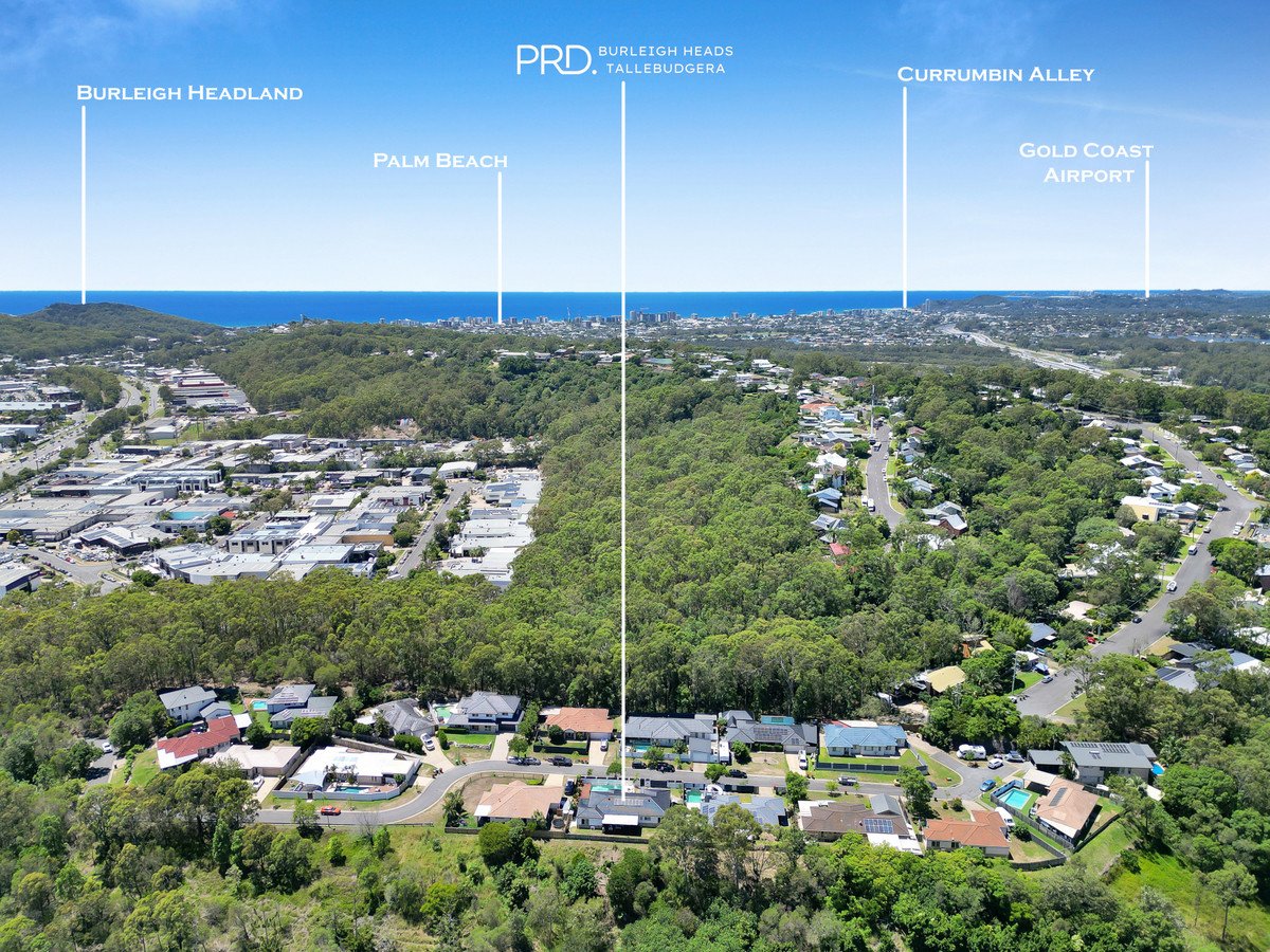 3 Matthew Close Burleigh Heads 34