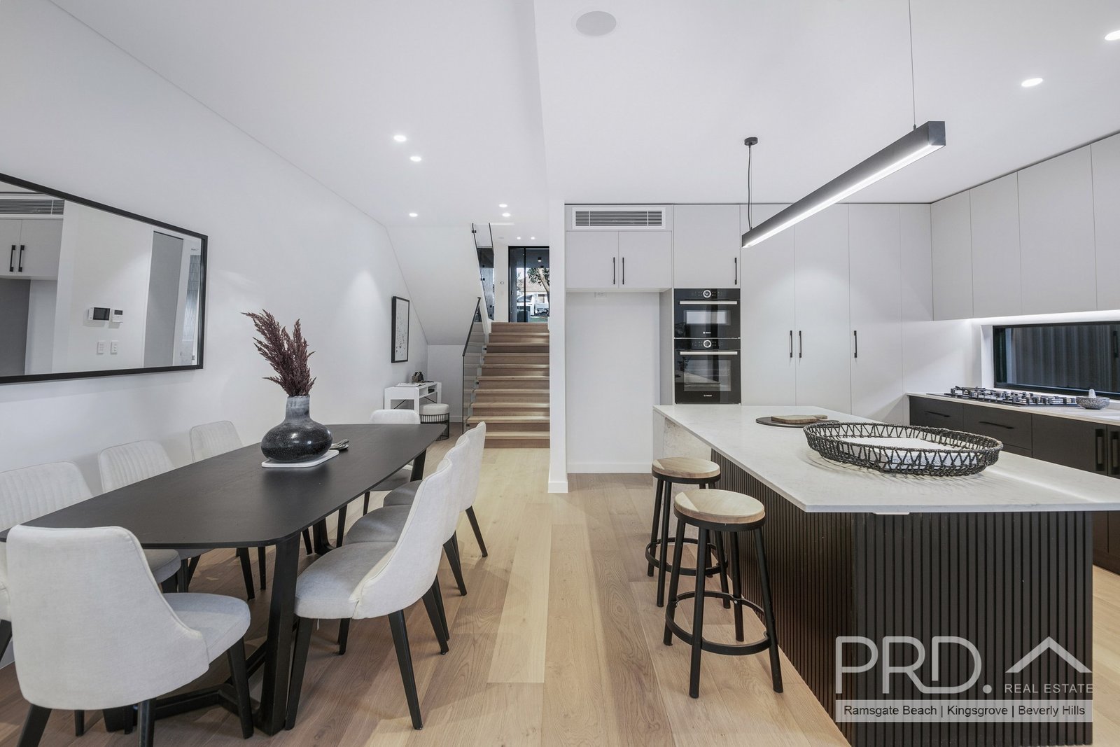3 Mavis Avenue PEAKHURST 4