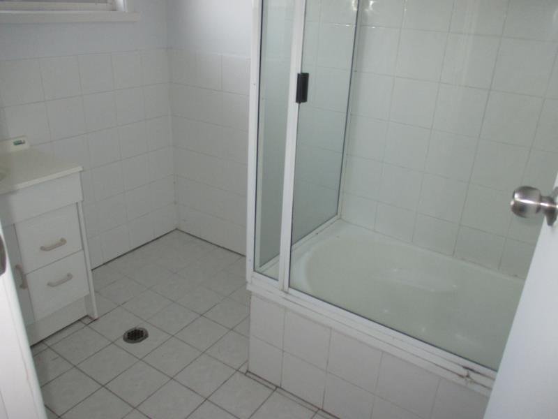 3 May Lane TAMWORTH 4