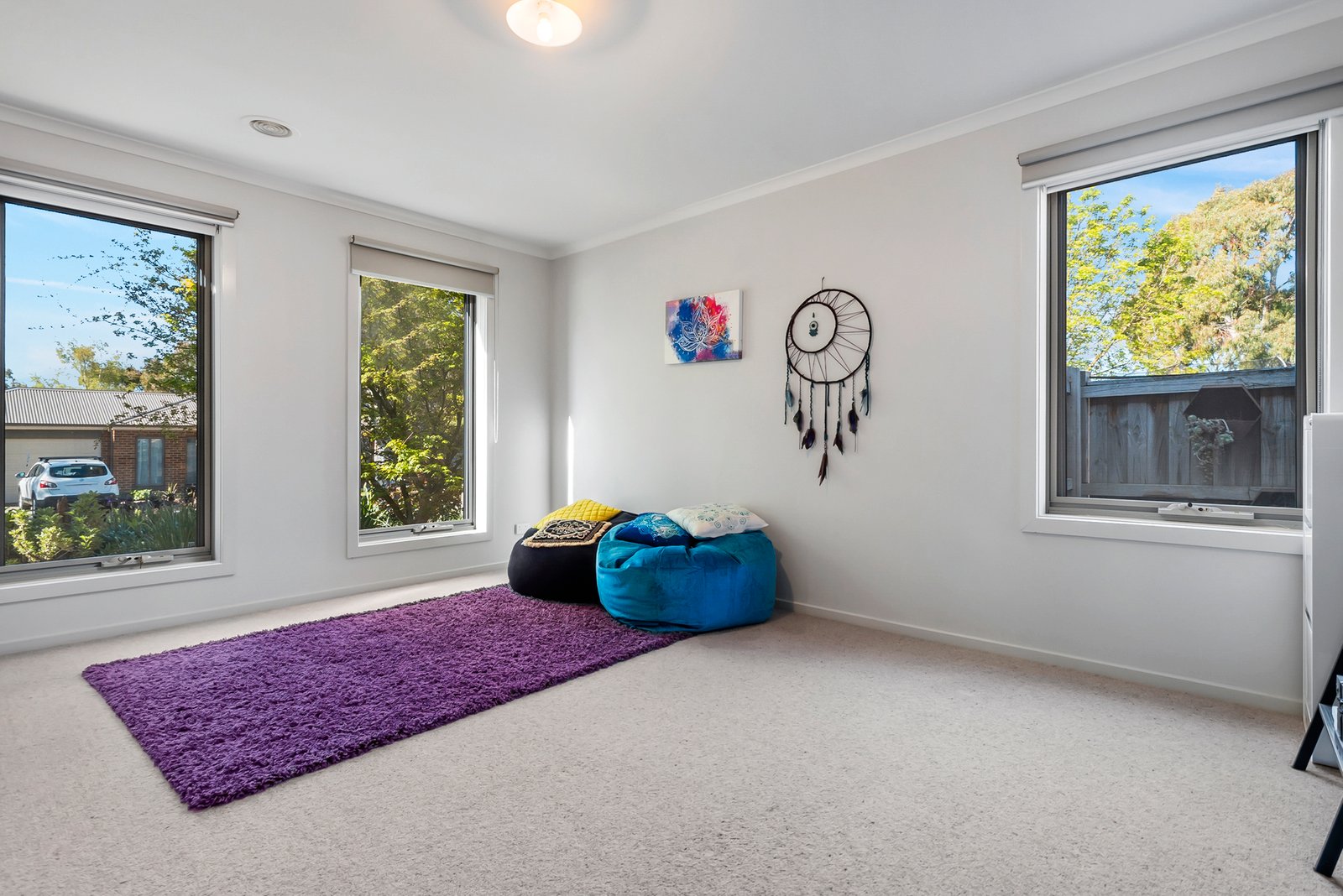 Real Estate and Property in 3 Mayfair Way, Kyneton, VIC