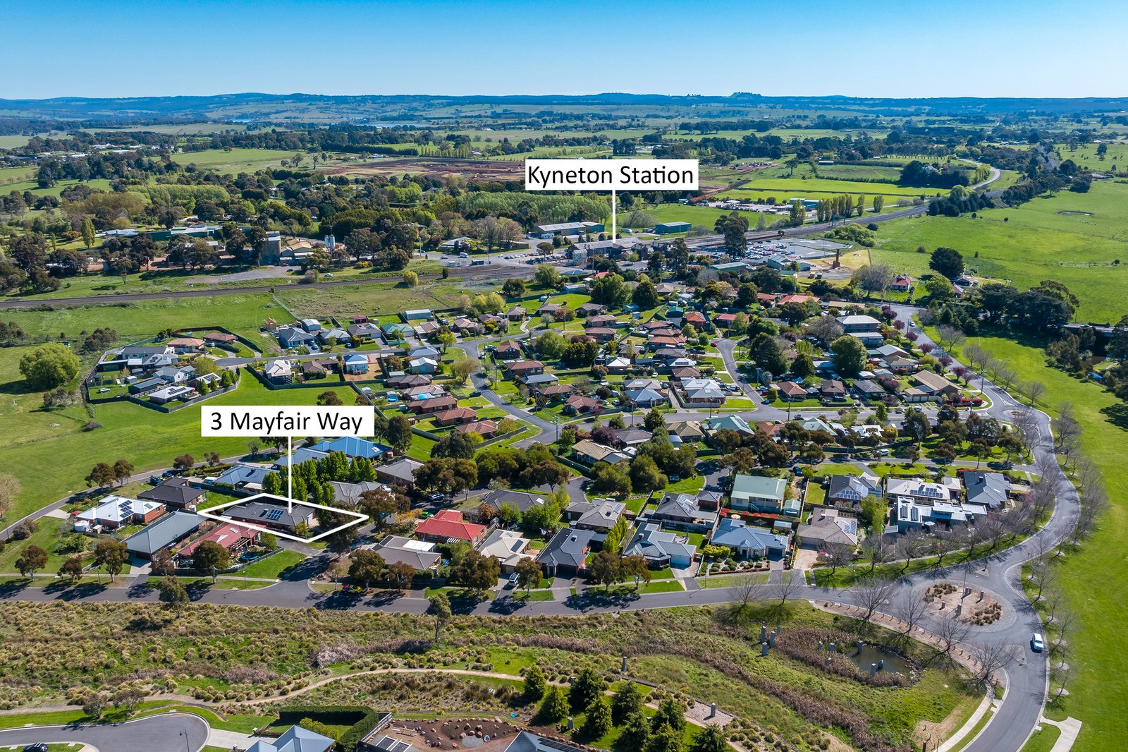 Real Estate and Property in 3 Mayfair Way, Kyneton, VIC