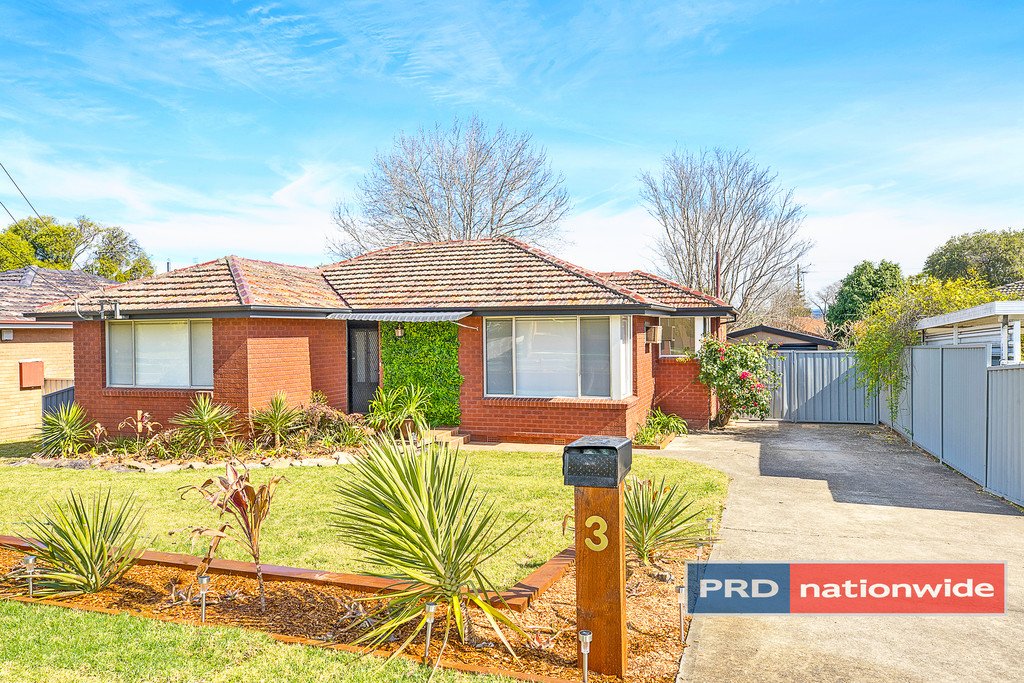 3 Mazepa Avenue SOUTH PENRITH 3