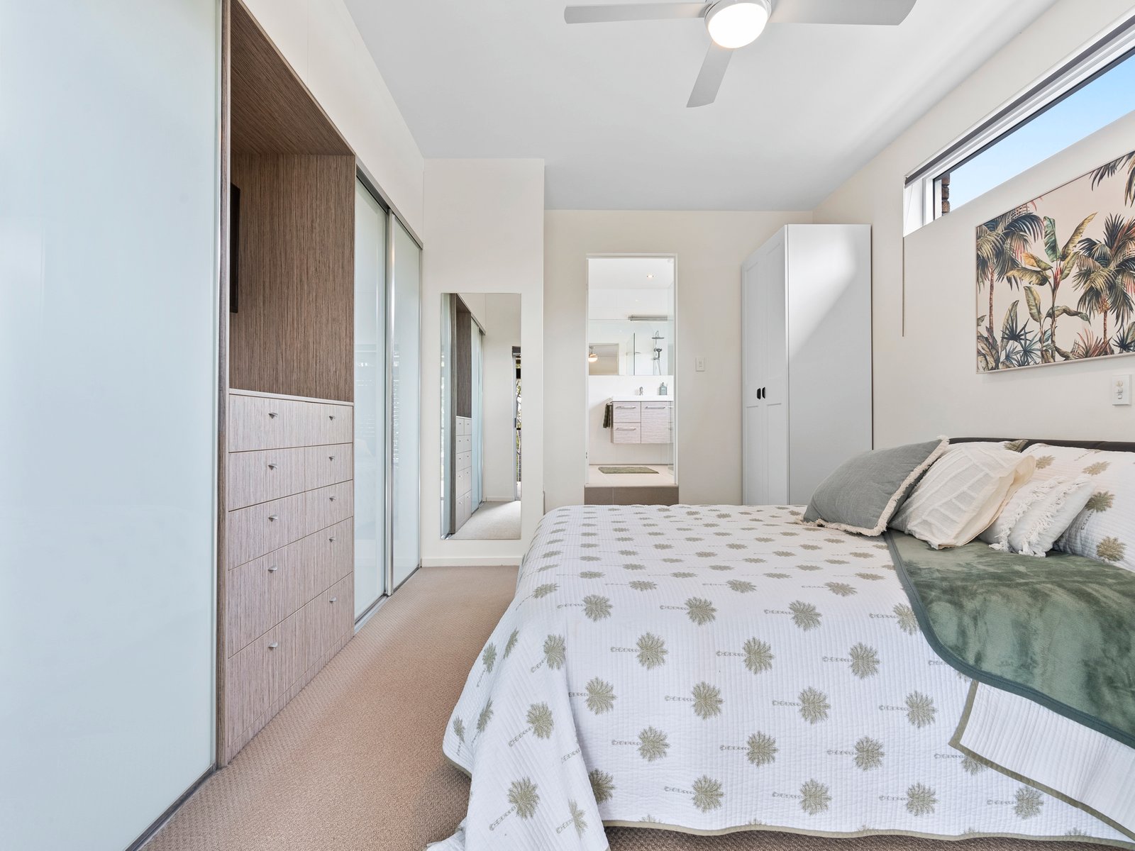 3 McCubbin Court BURLEIGH HEADS 10