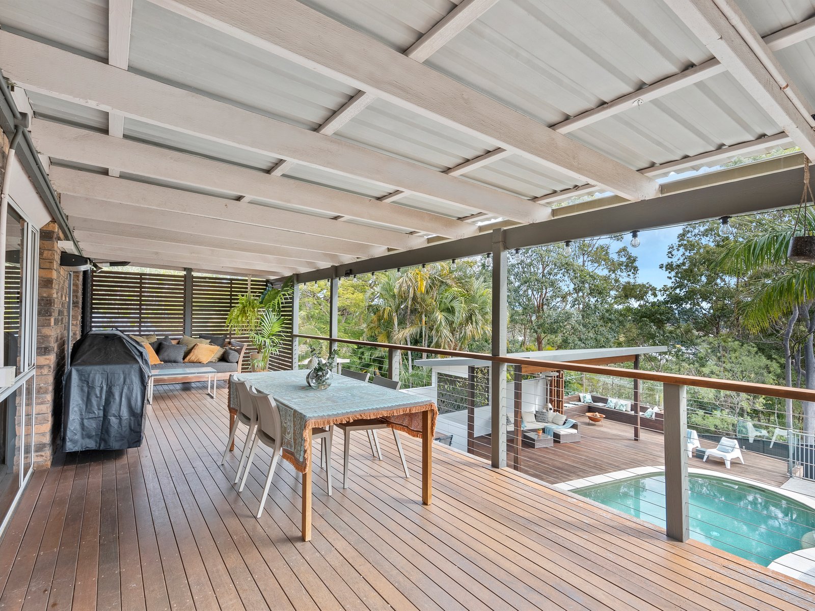 3 McCubbin Court BURLEIGH HEADS 18