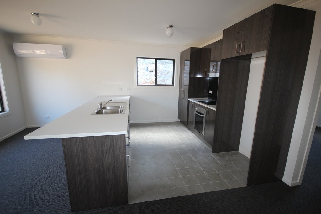 3 McGill Rise CLAREMONT 3