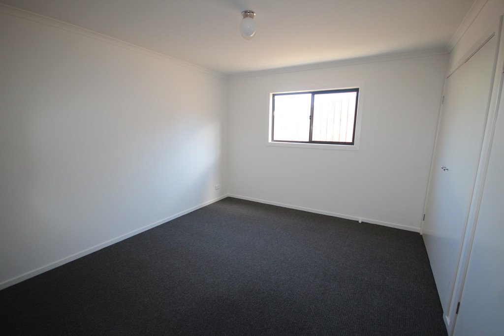 3 McGill Rise CLAREMONT 7