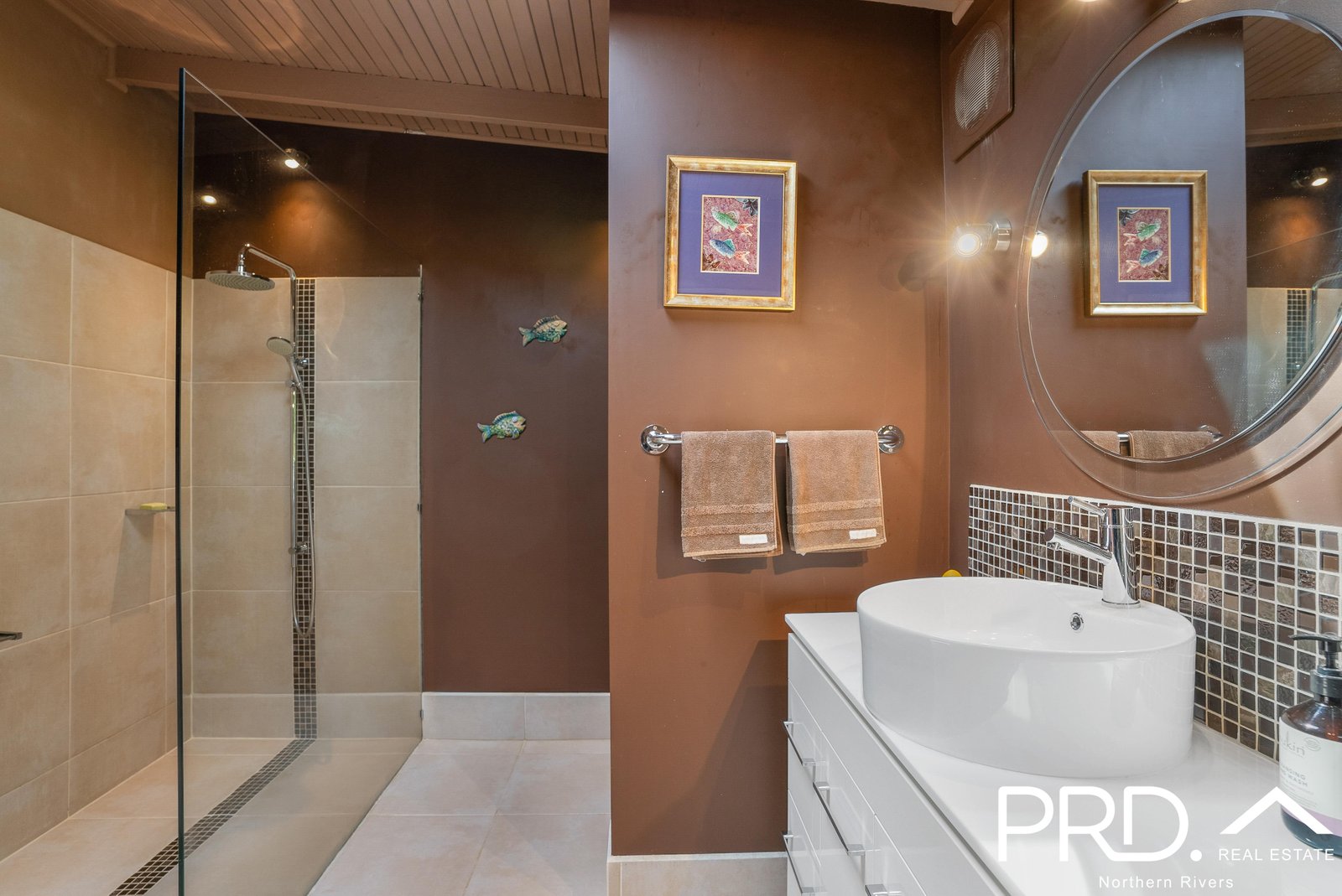 3 McGuinness Road LARNOOK 21