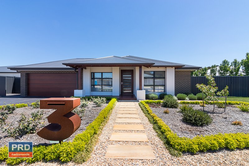 3 McKay Drive BUNGENDORE 1