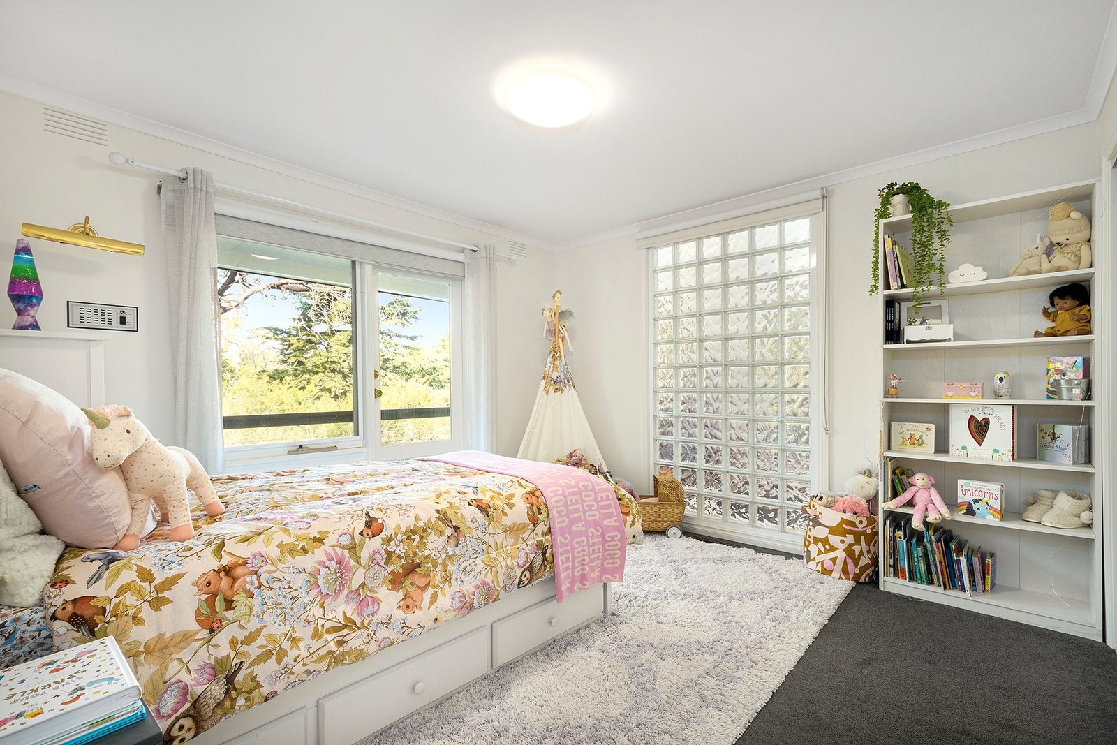 Real Estate and Property in 3 Mein Place, Mount Eliza, VIC