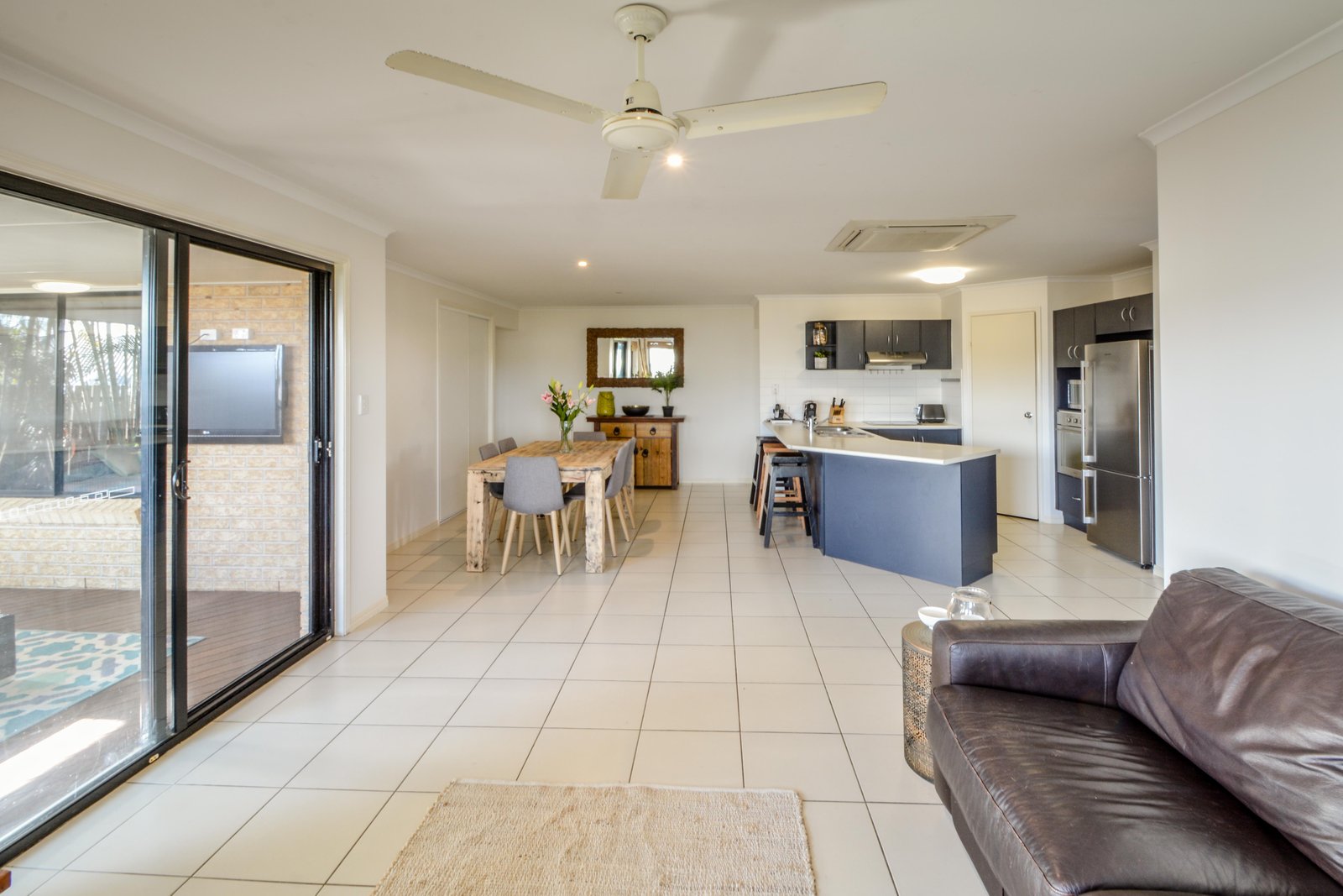 3 Melanie Court BOYNE ISLAND 7