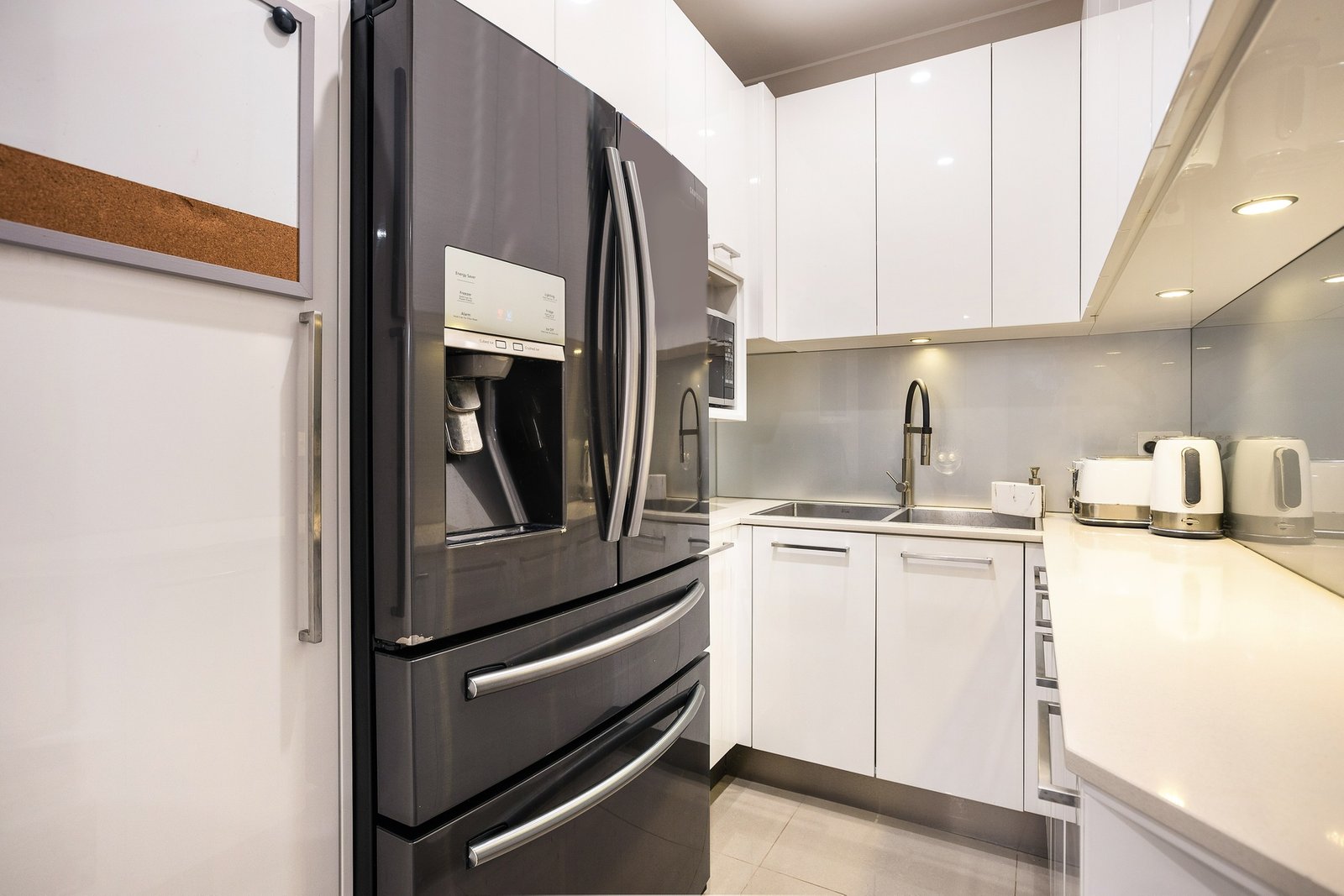 3 Melbourne Road ARUNDEL 9