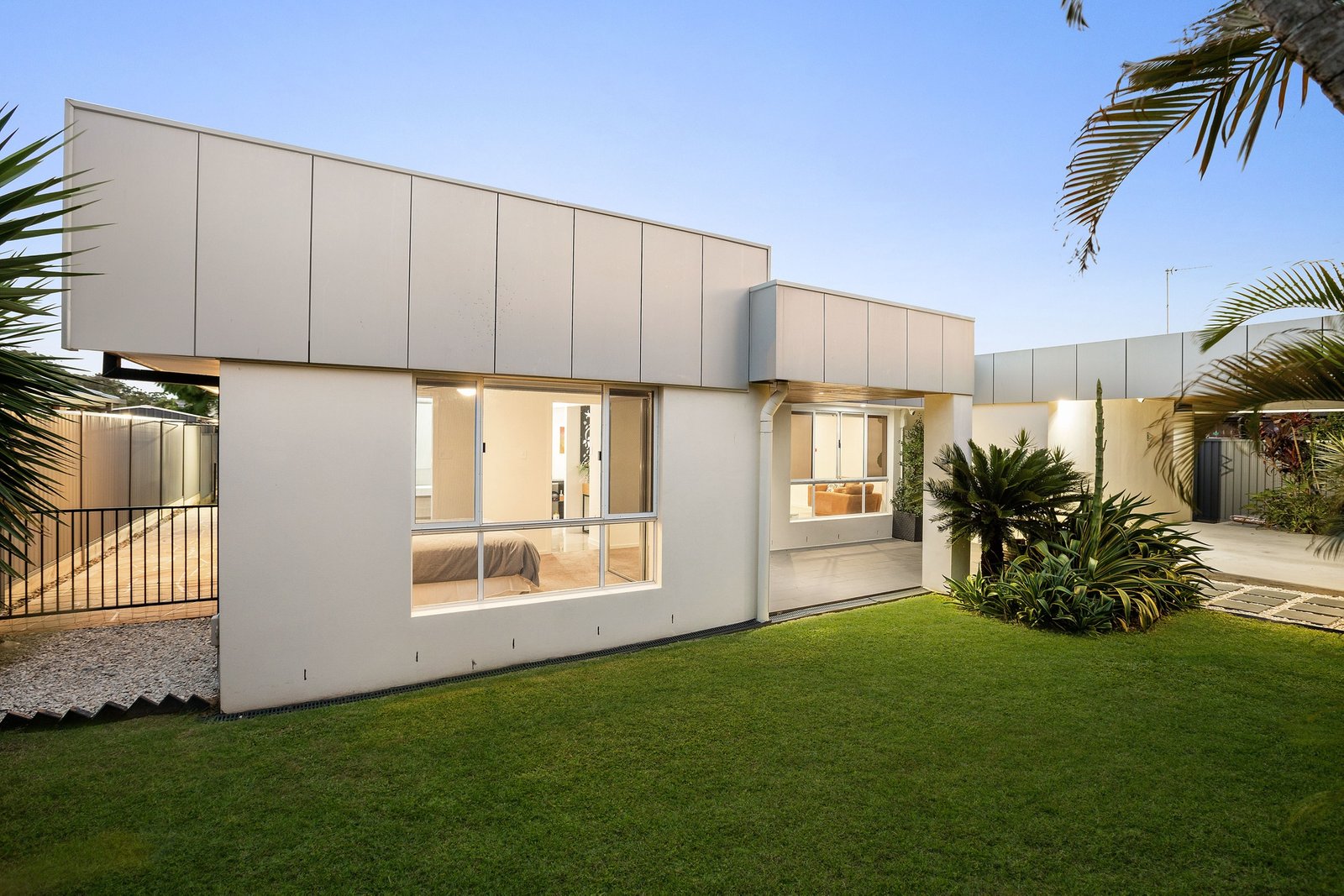 3 Melbourne Road ARUNDEL 24