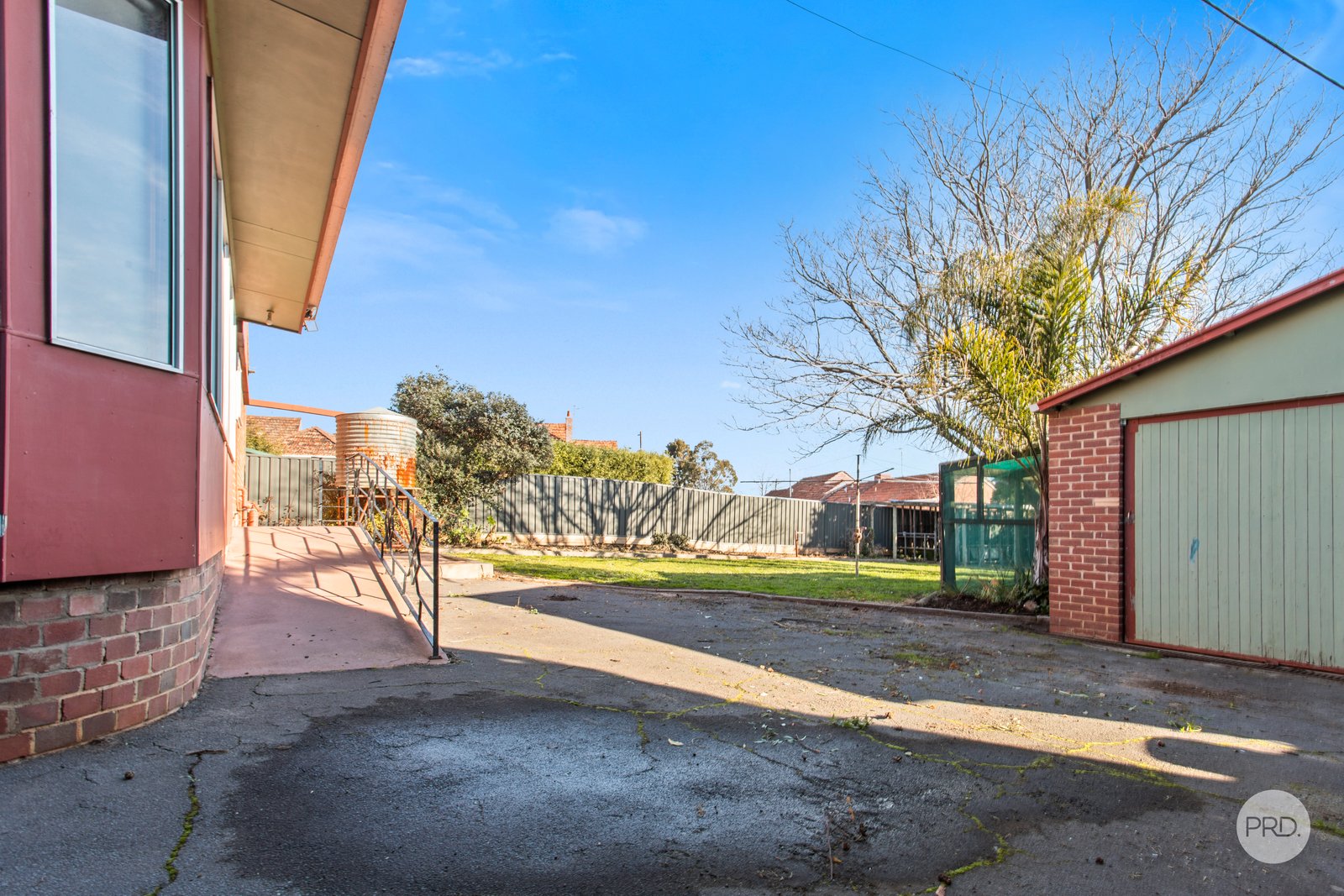 3 Michael Street KENNINGTON 9