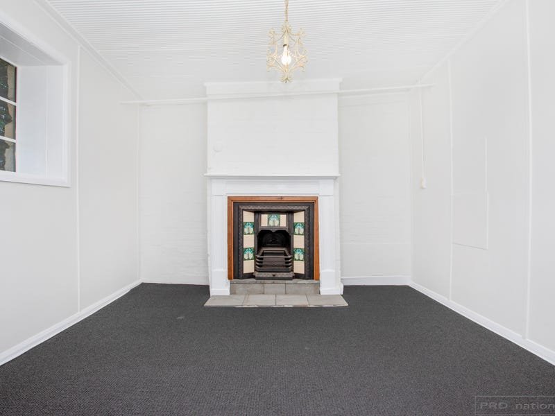 3 Mills Street EAST MAITLAND 21