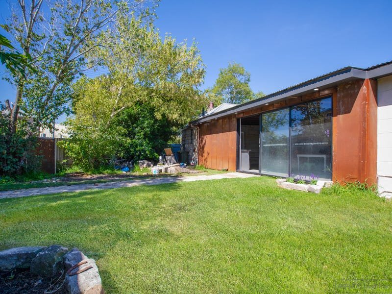 3 Mills Street EAST MAITLAND 23