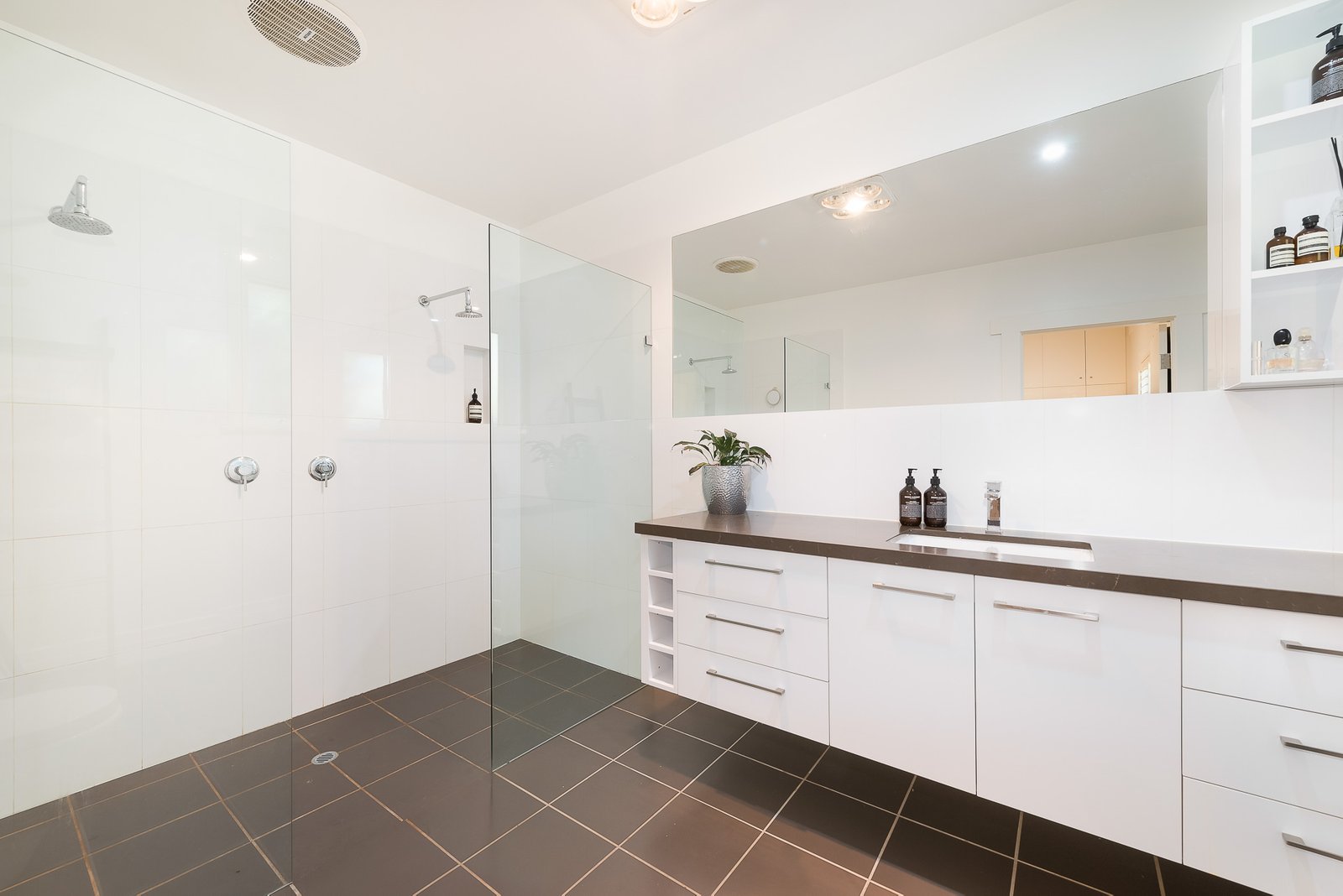 Gallery: 3 Milroy Street