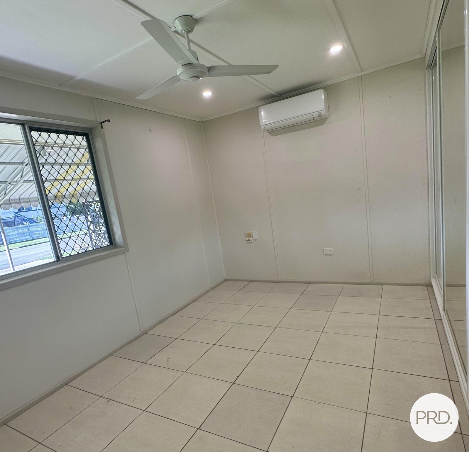 3 Minster Street SOUTH MACKAY 3