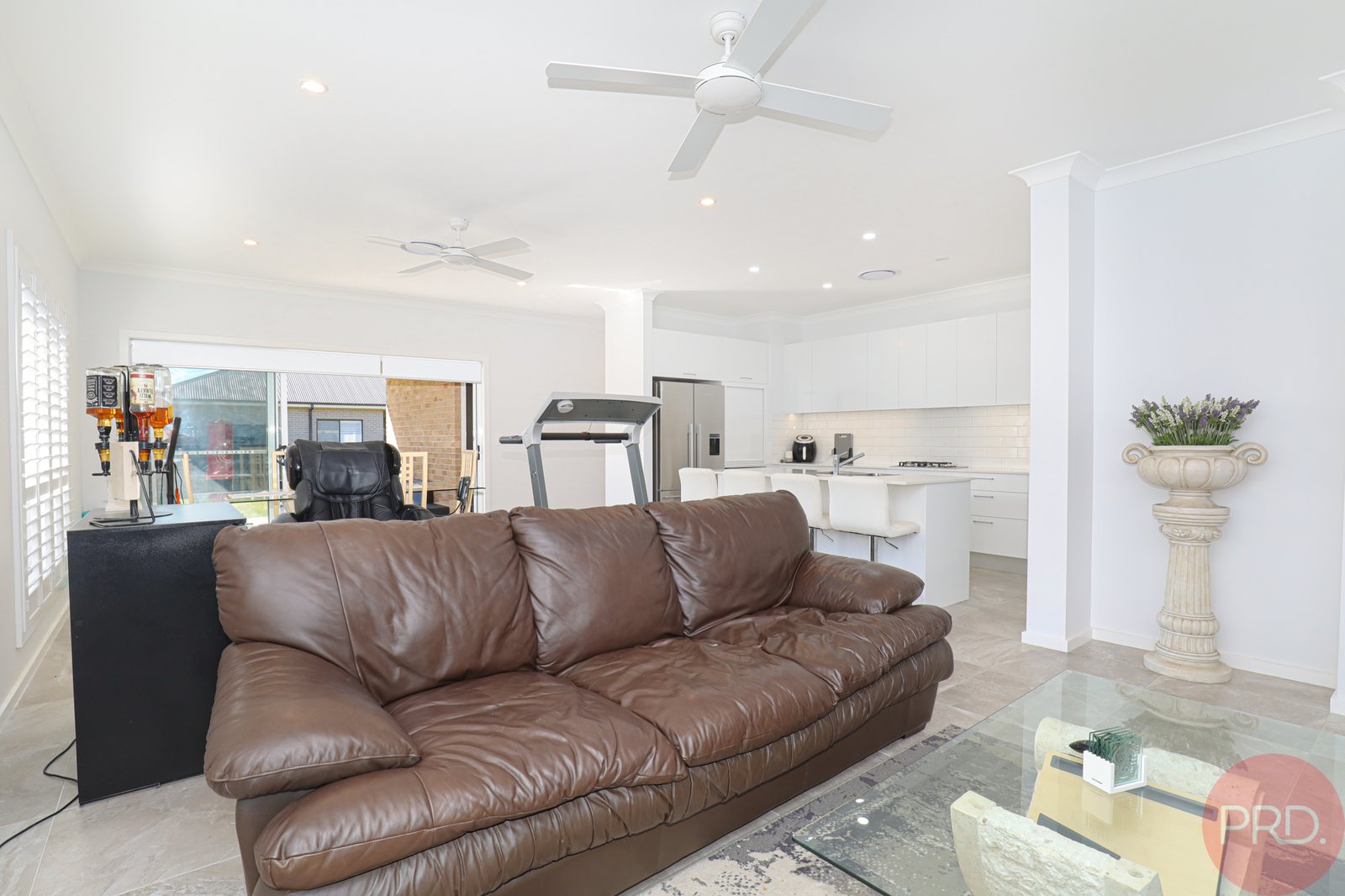 3 Mirani Street LARGS 2